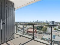 31202  / 300 Old Cleveland Road, Coorparoo