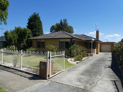 4 Johnston Avenue, Newcomb