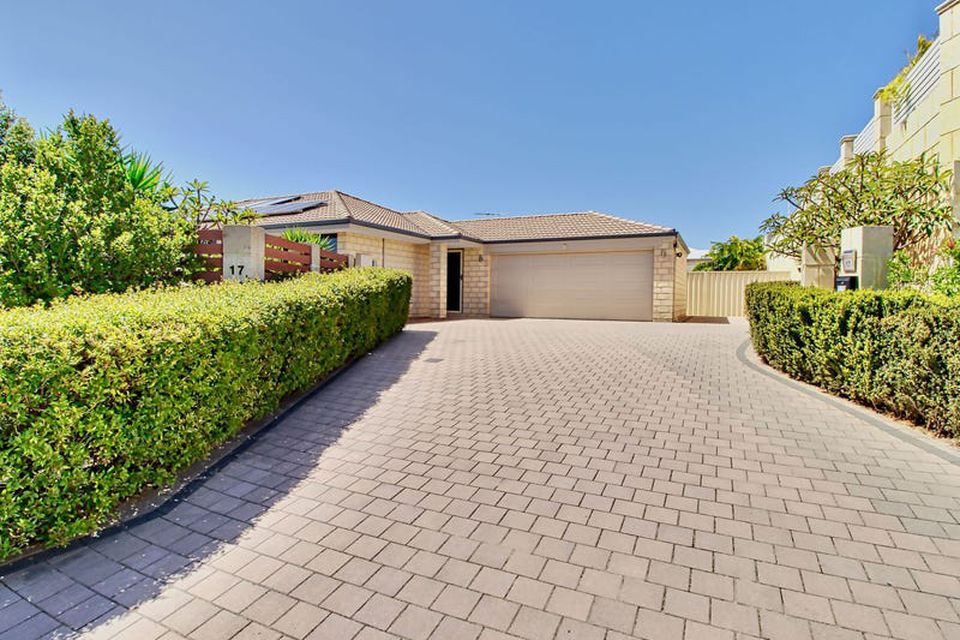 17 Forward Street , Baldivis