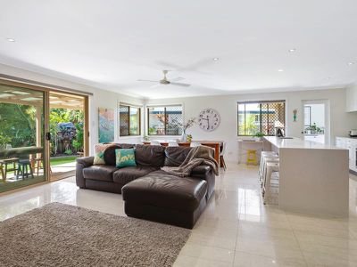 12 Leafhaven Drive, Tewantin