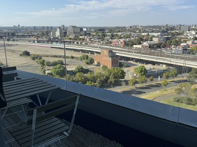 1409 / 2 Newquay Promenade, Docklands