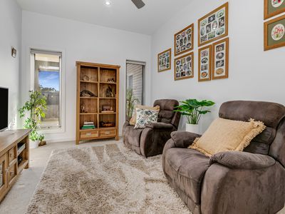 18 Marshall Crescent, Heathcote