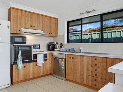 7 ENDEAVOUR COURT, Forster