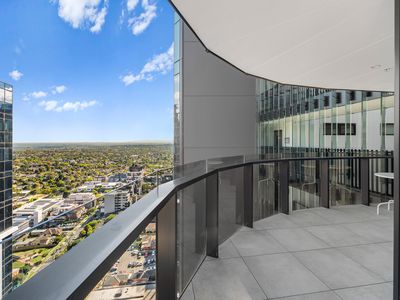 2613 / 826 Whitehorse Road, Box Hill