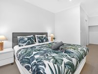 48 / 3031 The Boulevard, Carrara