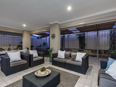 16 Bass Chase, Yanchep
