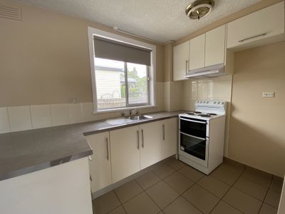 1 / 34 Geelong Road, Footscray