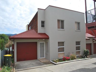 7 / 2 Kent Road, Dapto