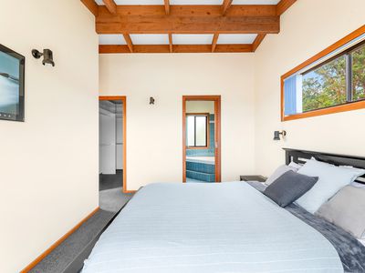 17 King Street, Malua Bay