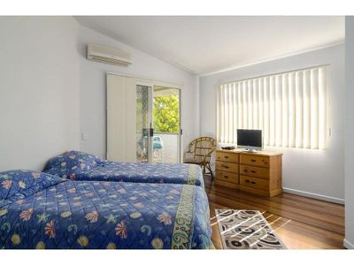 8 Driftwood Drive, Castaways Beach