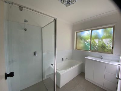 84 Reynolds Road, Belmont