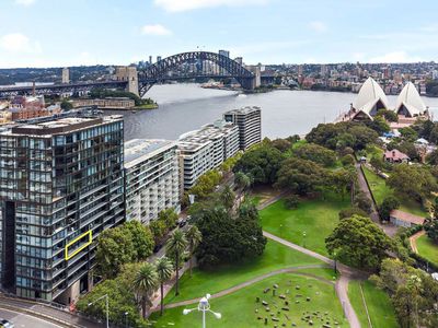 801 / 71 Macquarie Street, Sydney