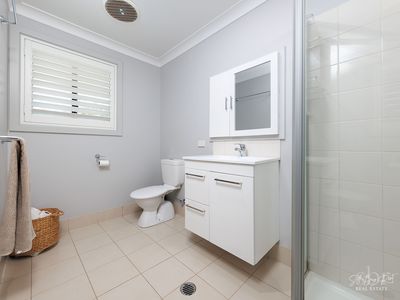 12 HILLANDALE COURT, Bonegilla