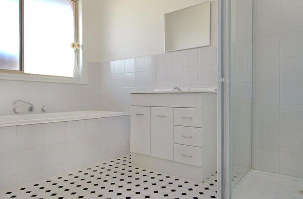 83 Willmott Drive, Craigieburn