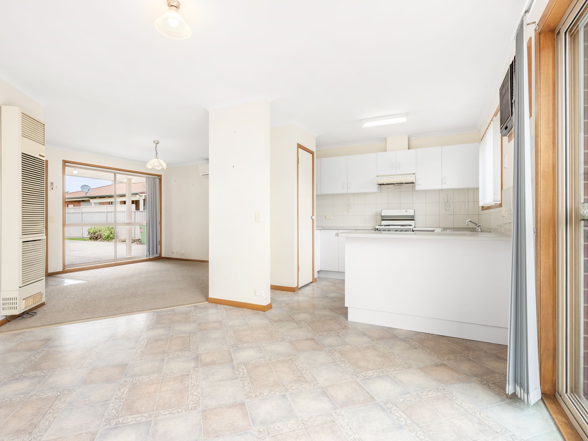 2 / 404 LAWRENCE STREET, Wodonga