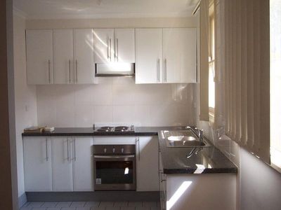 32 Freeman Pde, Mount Warrigal