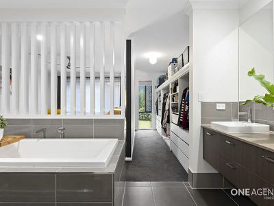 11 Nagel St, Gailes