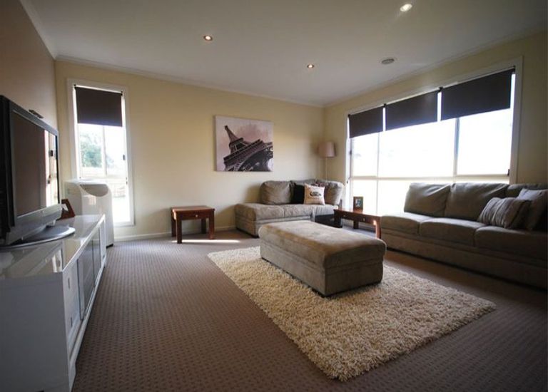 28 Madeira Close, Portland