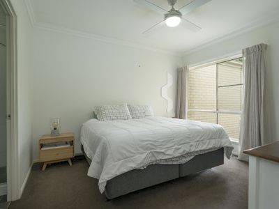 8 / 308 Mackenzie Street, Rangeville