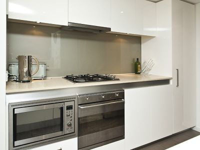 803 / 30 The Circus, Burswood