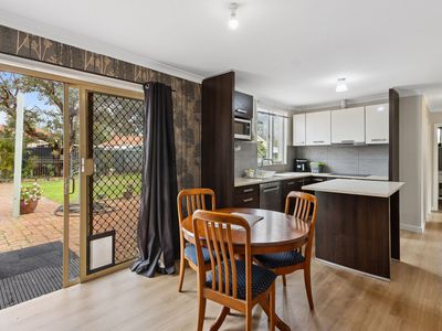 11 Barlow Court, Lockridge