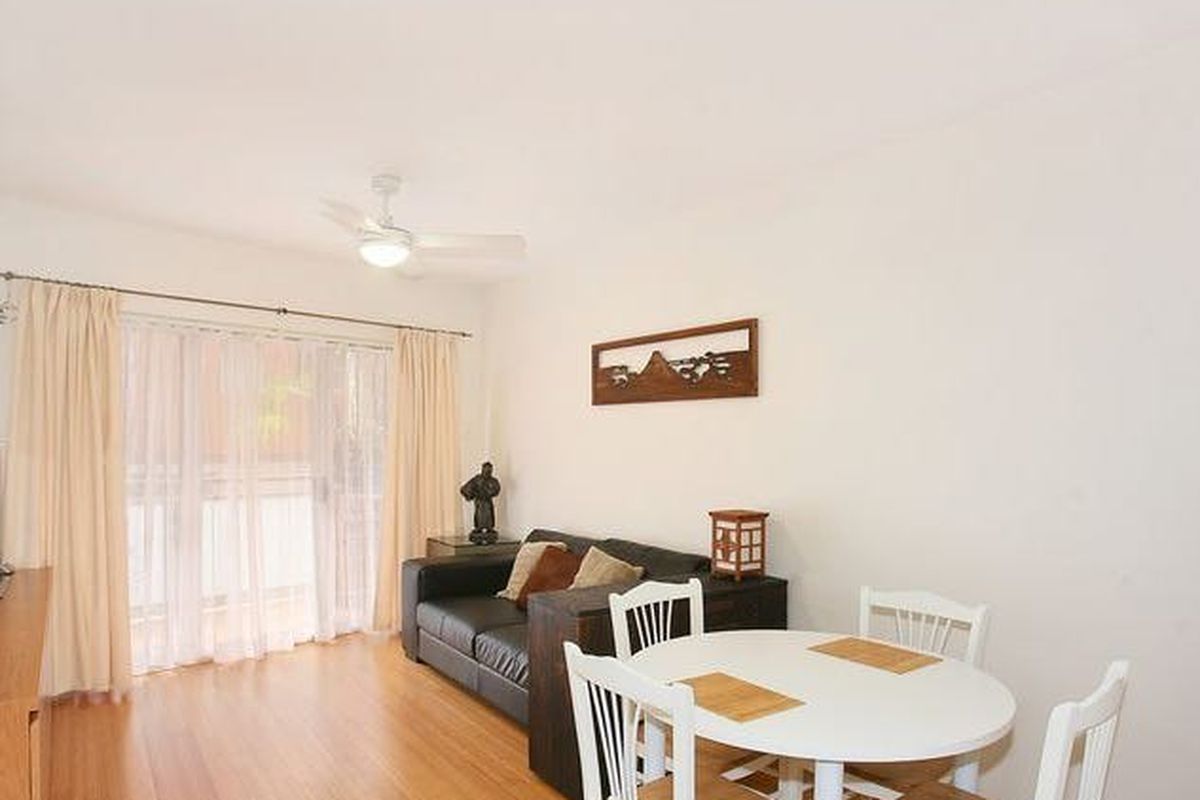 2 / 364 Livingstone Road, Marrickville