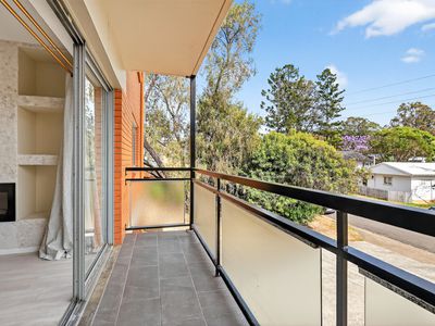2 / 12 Stanley Street, Indooroopilly