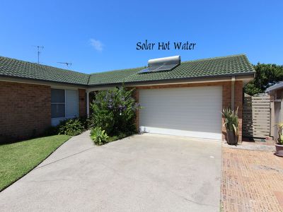 26 King George Parade, Forster