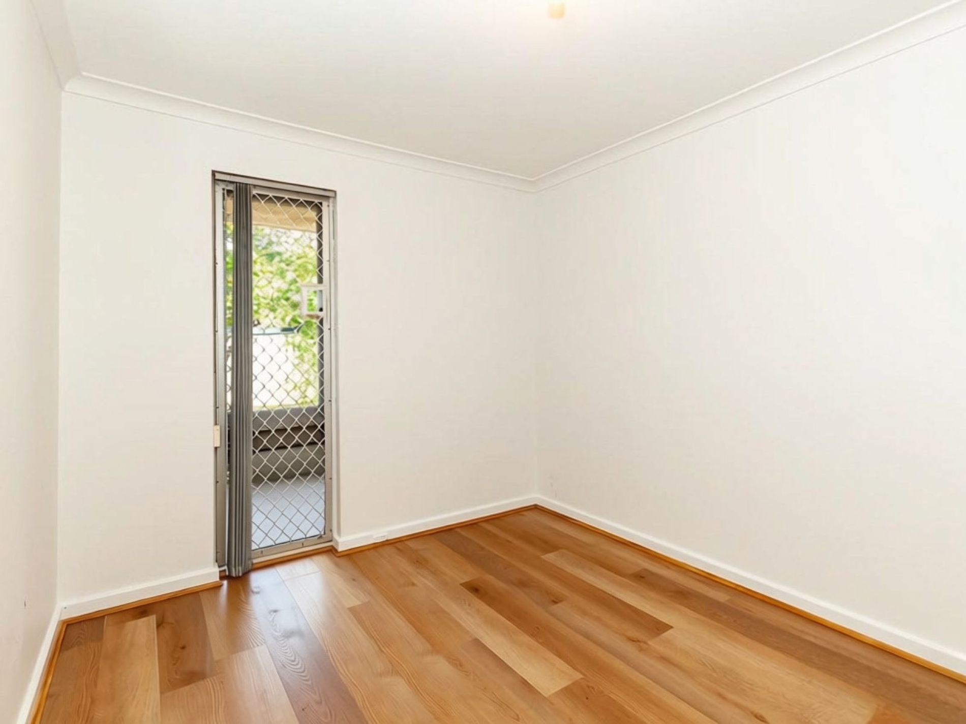 16 Devonshire Tce, Armadale