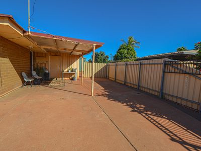 16 Barrow Place, South Hedland