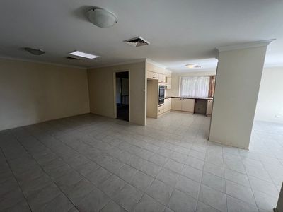 4 Aintree Close, Casula