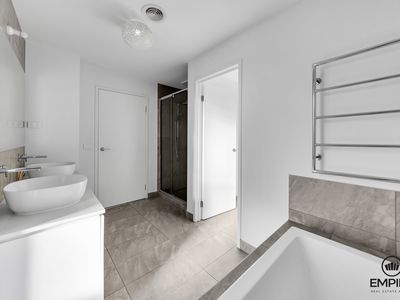 26 Swallowtail Avenue, Clyde North