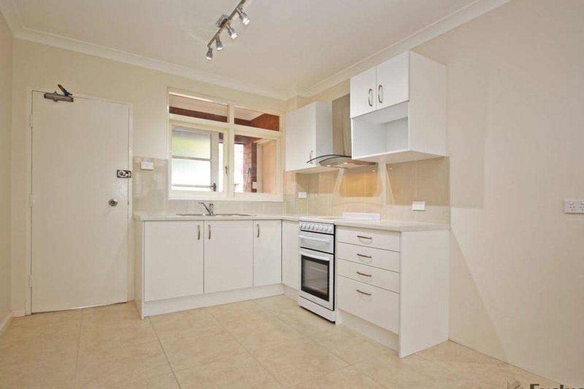 2 / 74A Queen Street, Concord West