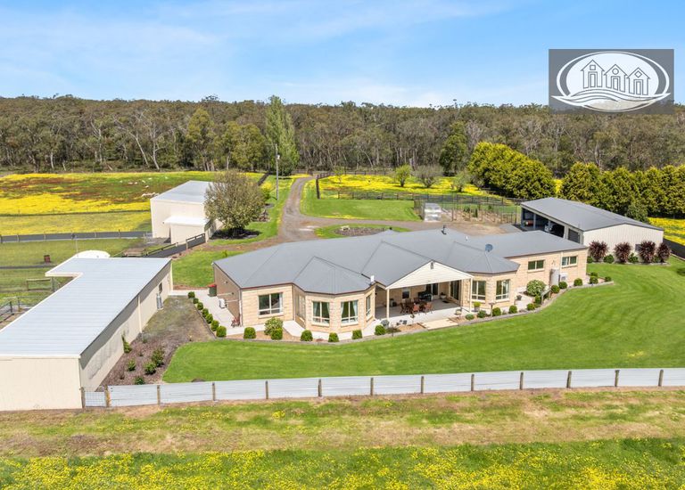 231 Golf Course Road, Heywood