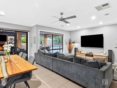 9 Olive Tree Court, Kilmore