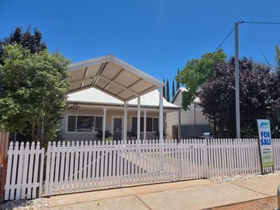 16 Piccadilly Street, Piccadilly