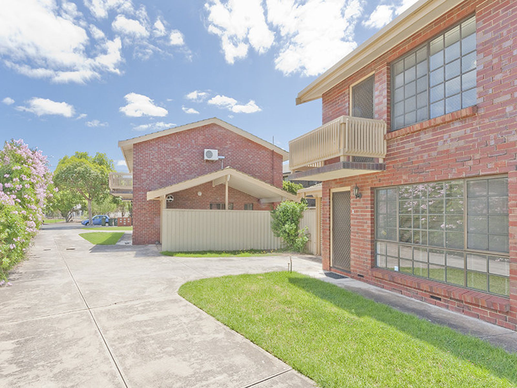 3 / 4 Chapel Street, Plympton