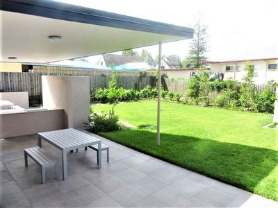 8 / 2242 Logan Road, Upper Mount Gravatt