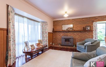 2 McNamara, Pakenham