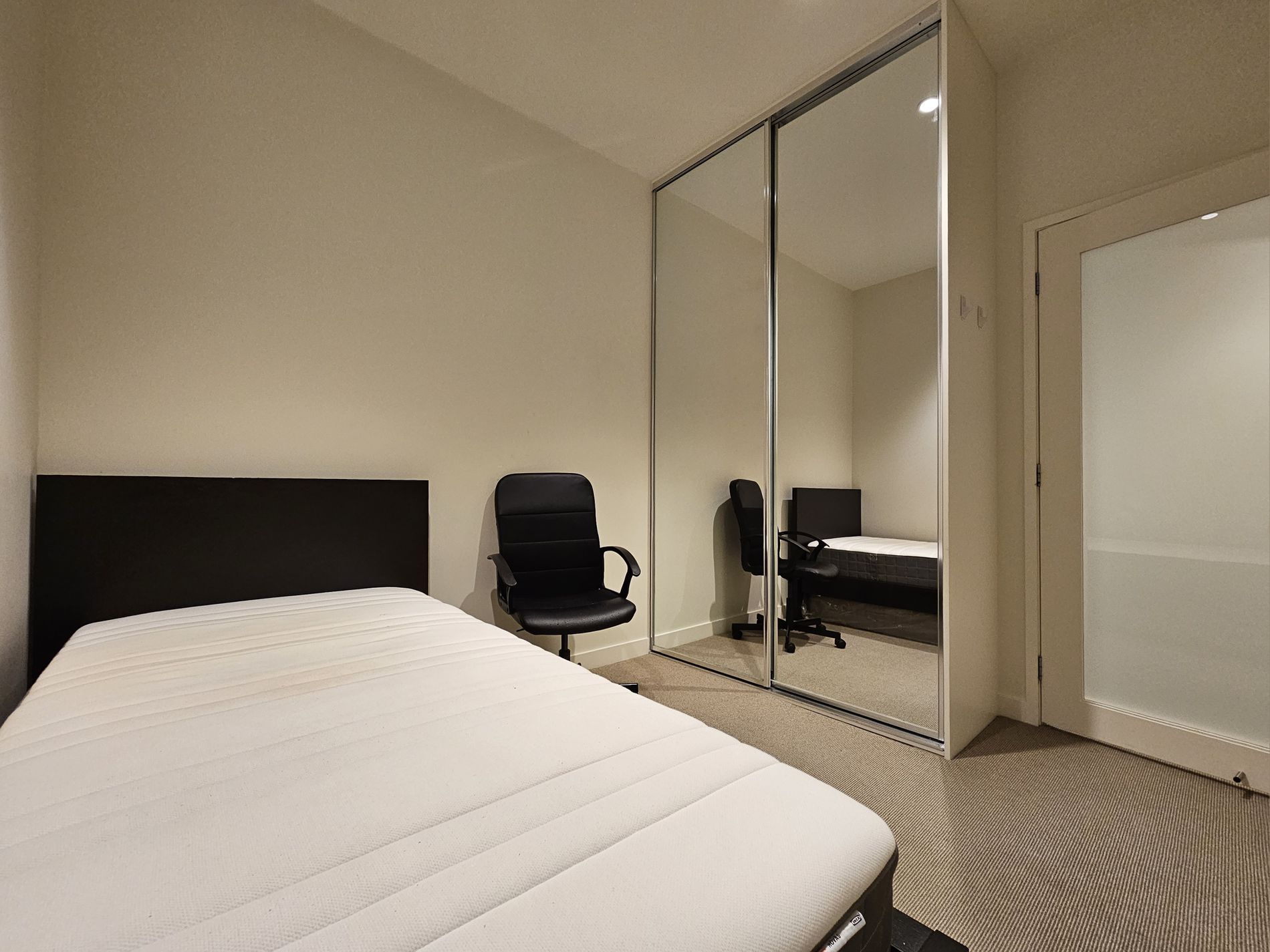 1413 / 199 William Street, Melbourne