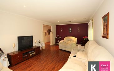5 Patrick Place, Beaconsfield