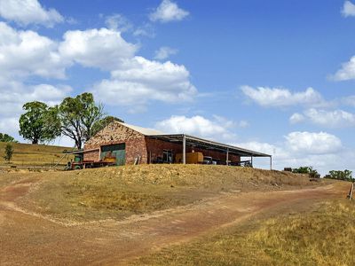 5 Bruces Lane, Tyaak