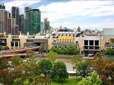 1008 / 565 Flinders Street, Melbourne