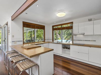 96 Teewah Beach Road, Noosa North Shore