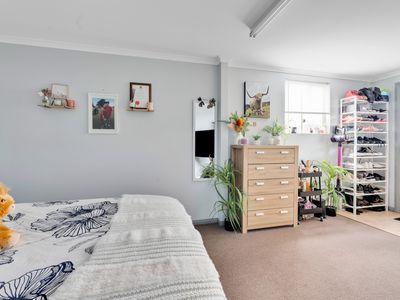 6 Gee Avenue, George Town