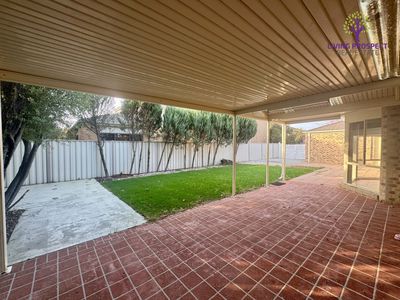 12 Sorrento Avenue, Point Cook