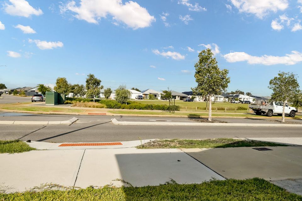 113 BUTTERLEAF ROAD, Baldivis