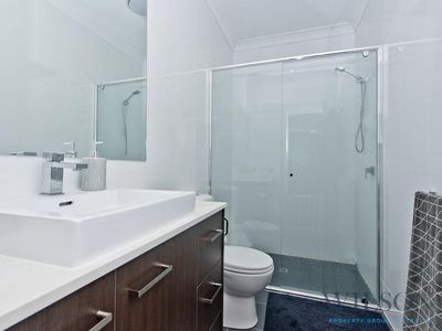 2 / 14-20 Minimine Street, Stafford