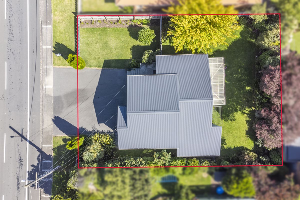 33 Ocean Road, Paraparaumu Beach