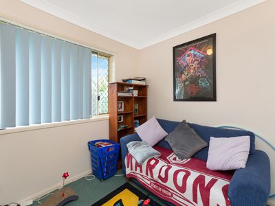 18 Paddies Crescent, Crestmead
